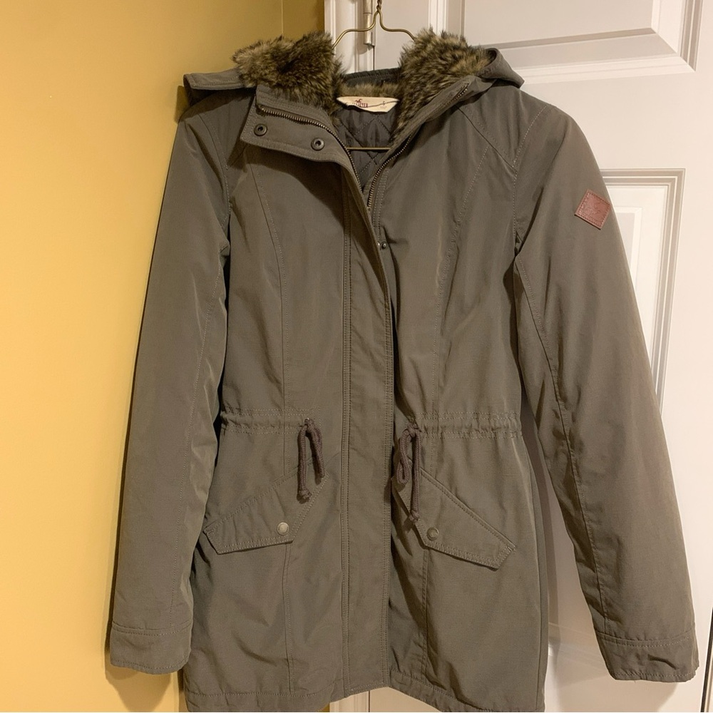 Hollister Women’s Size Small Hooded Jacket Parka Faux Fur Lined Coat Dark Green